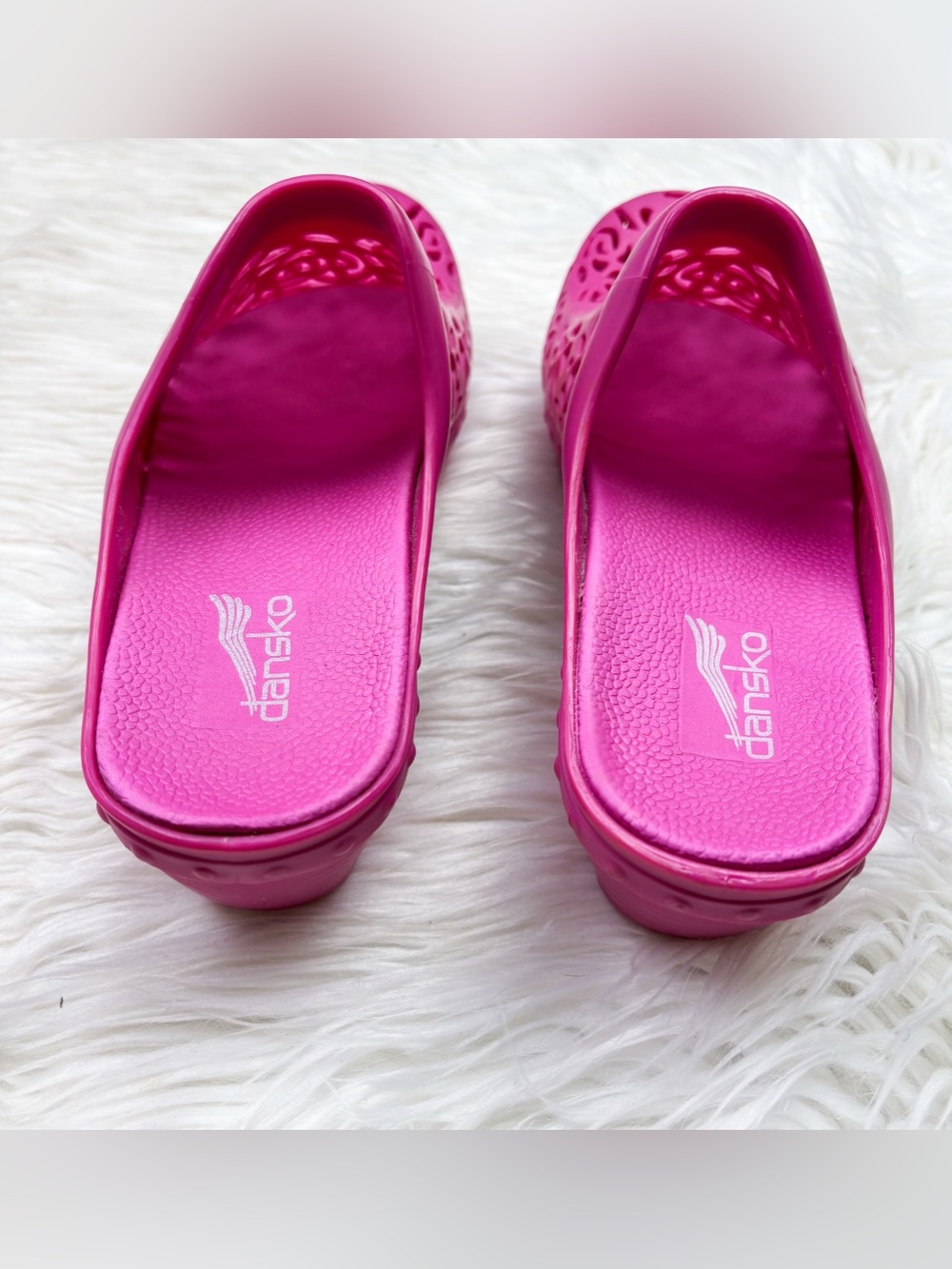 Dansko Pippa Molded Clog Shoe Hot Pink Barbie Lasercut Orthopedic Arch Support - Picture 10 of 13